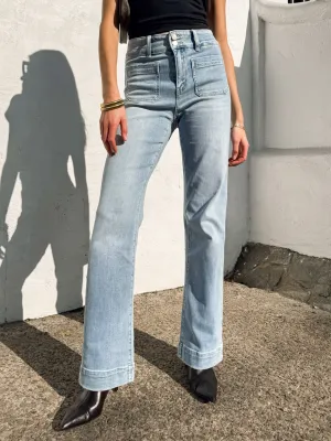 Catalina Flare Jeans in Light Wash