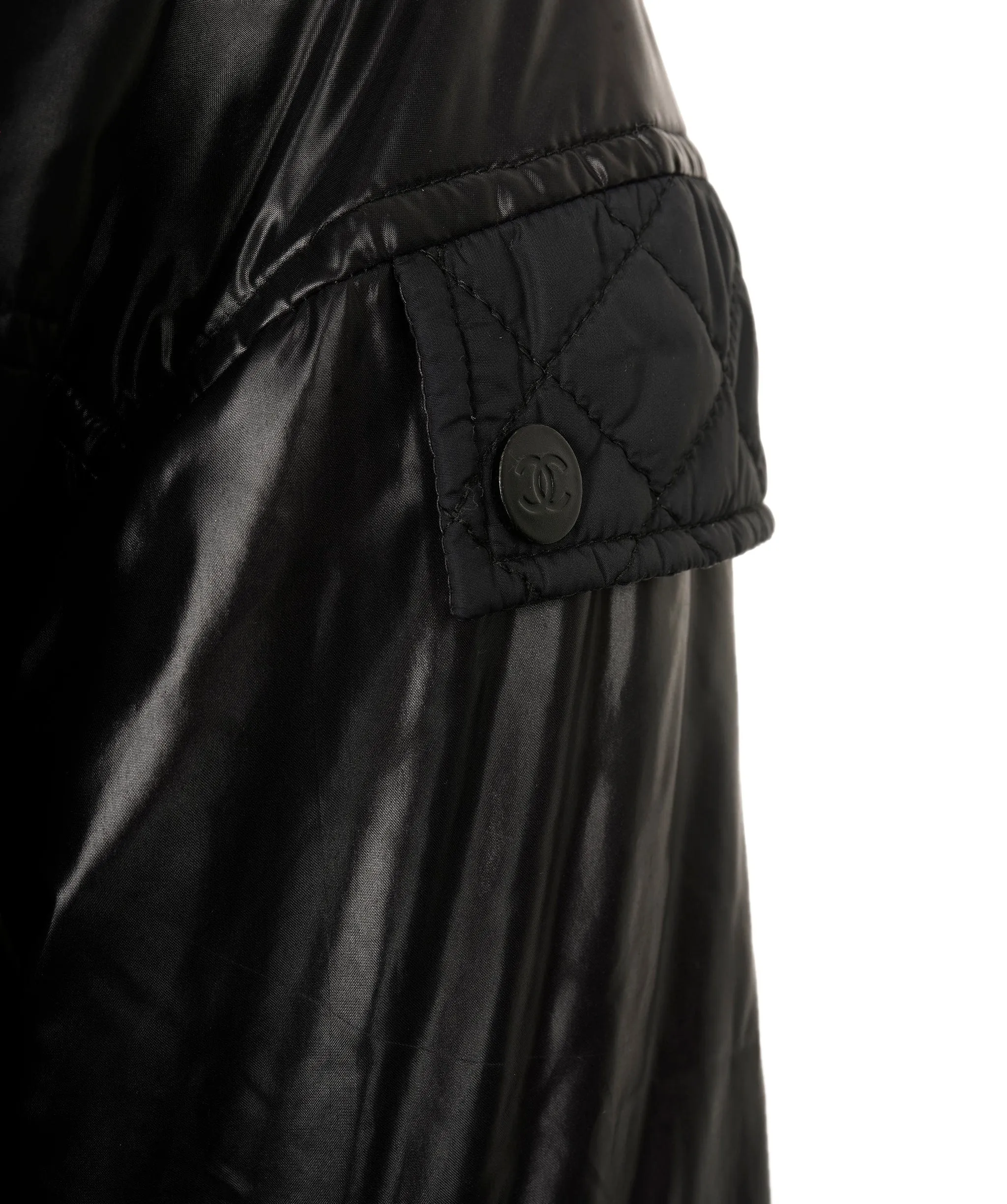 Chanel Black puffer jacket AVL1105