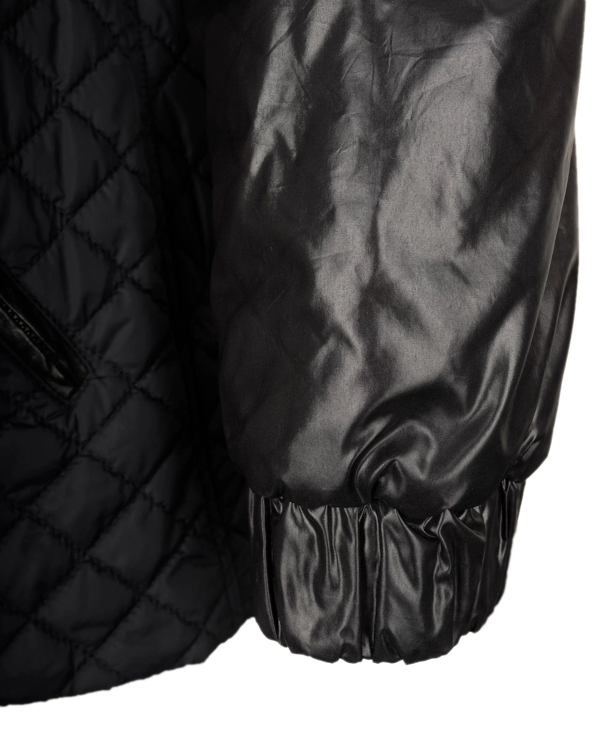 Chanel Black puffer jacket AVL1105