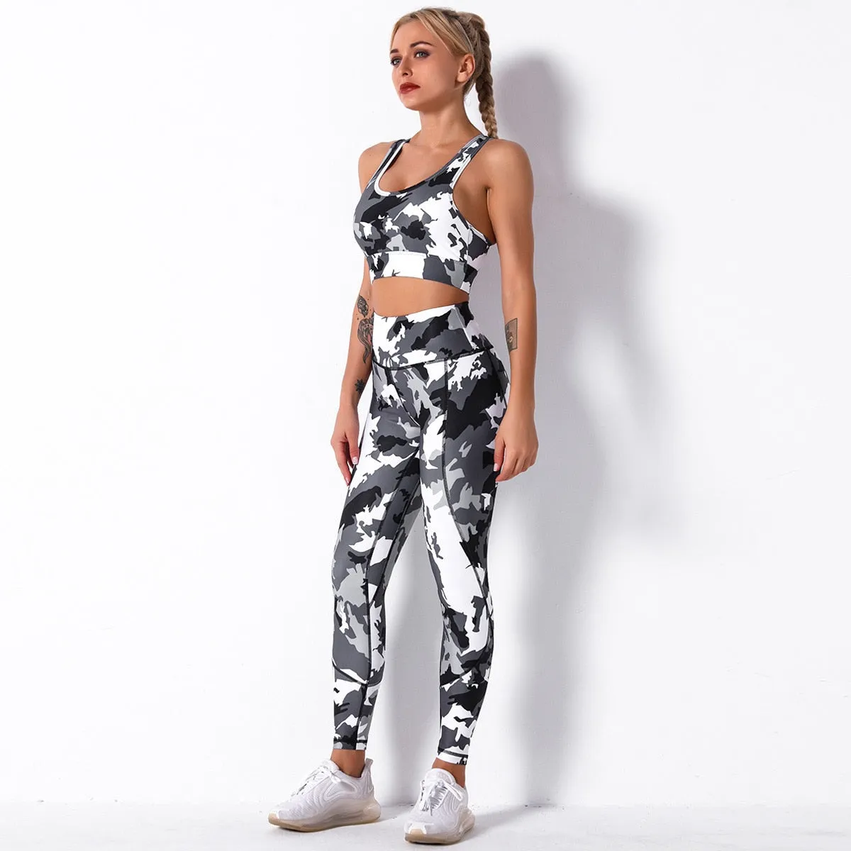 Seamless Yoga Suit - Crop Top & Leggings