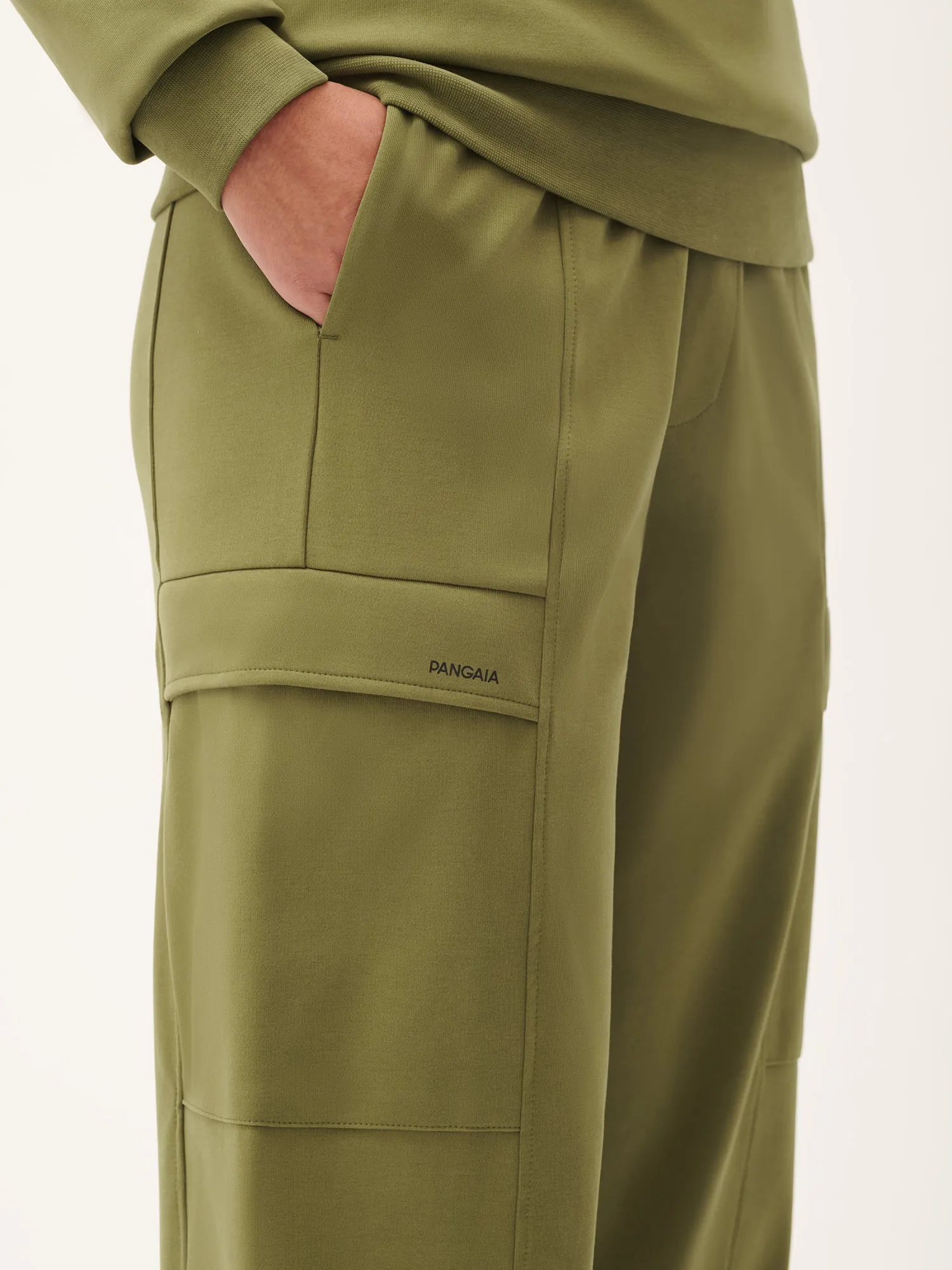 Womens DNA Double Jersey Cargo Trousers—highland green